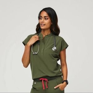 Figs Scrub Top Medium Olive Technical Collection Rafaela Oversized Cap Sleeve